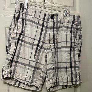 american eagle men’s shorts size 33 waist